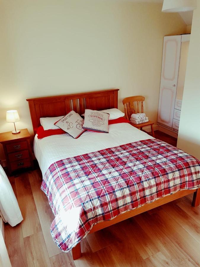 Вілла Granny Dens Donegal Town Екстер'єр фото