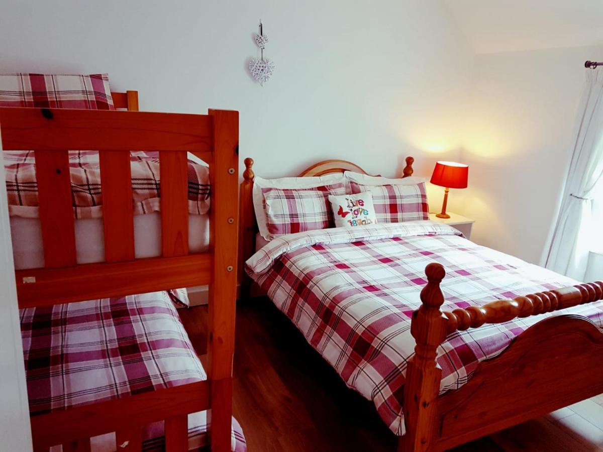 Вілла Granny Dens Donegal Town Екстер'єр фото