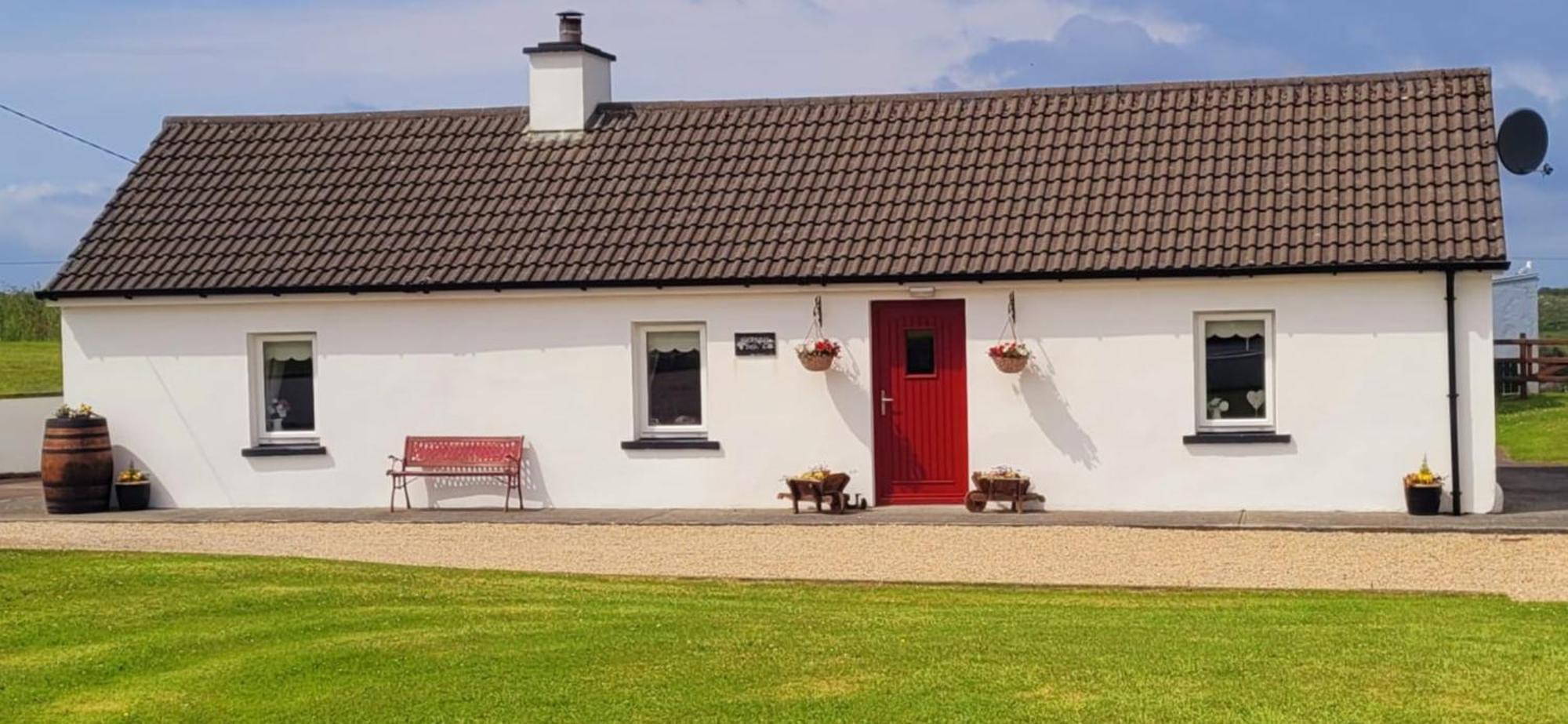 Вілла Granny Dens Donegal Town Екстер'єр фото